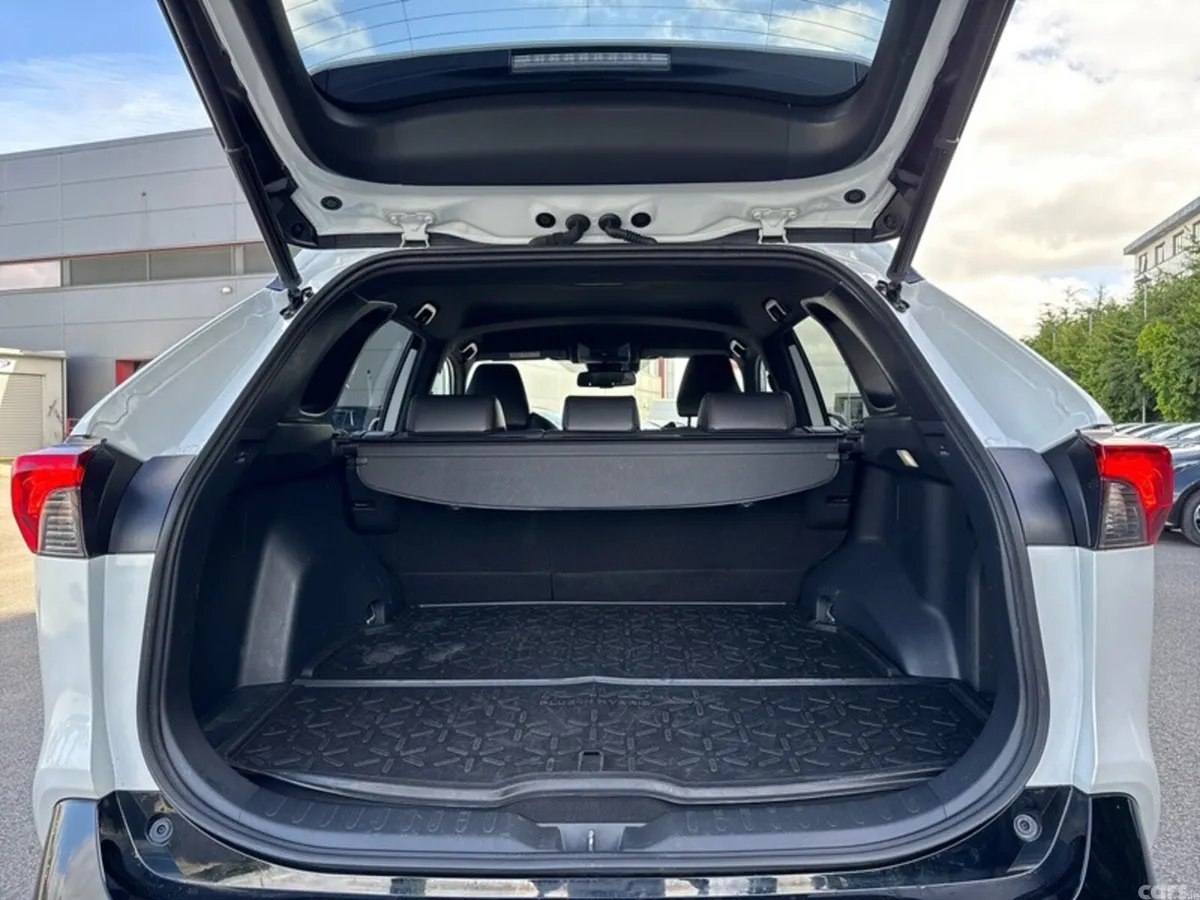 Toyota RAV4 SUV, Petrol Plug-in Hybrid, 2023, White