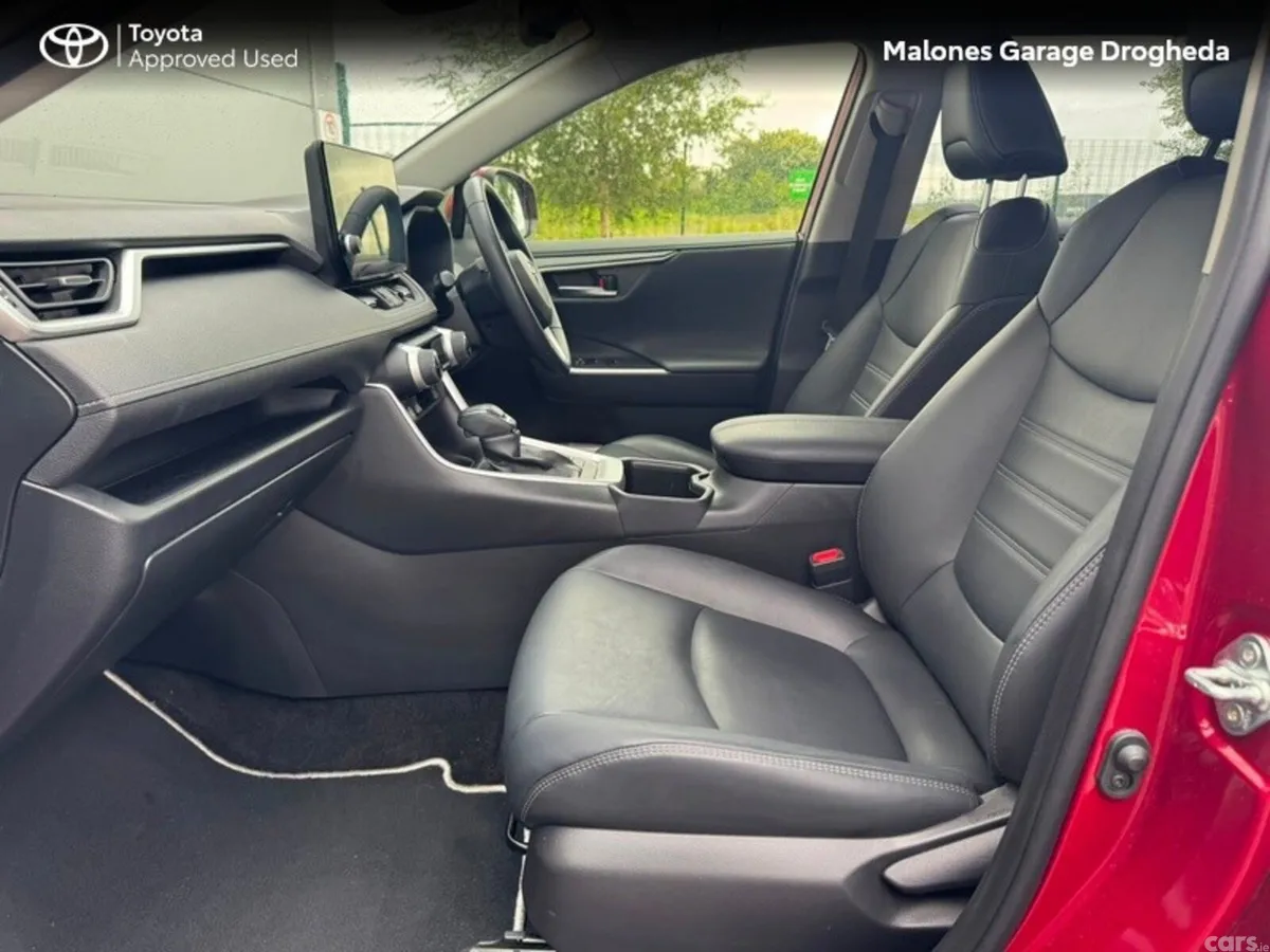 Toyota RAV4 SUV, Petrol Hybrid, 2024, Red