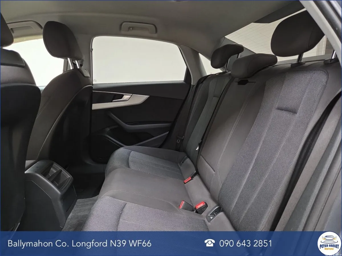 Audi A4 Saloon, Diesel, 2016, Grey