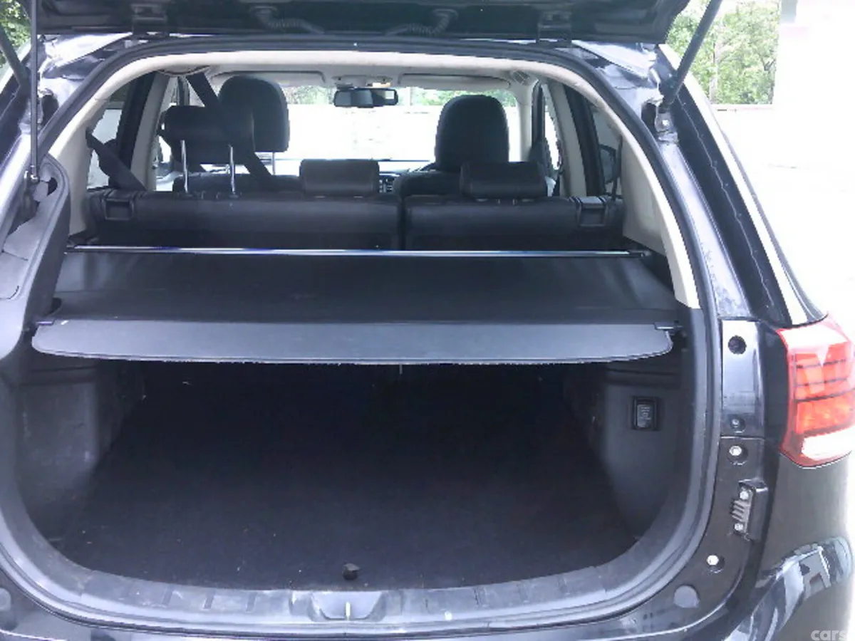Mitsubishi Outlander SUV, Petrol Plug-in Hybrid, 2016, Black