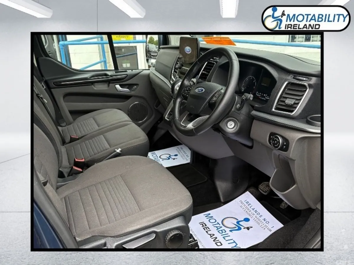 Ford Tourneo MPV, Diesel, 2020, Blue