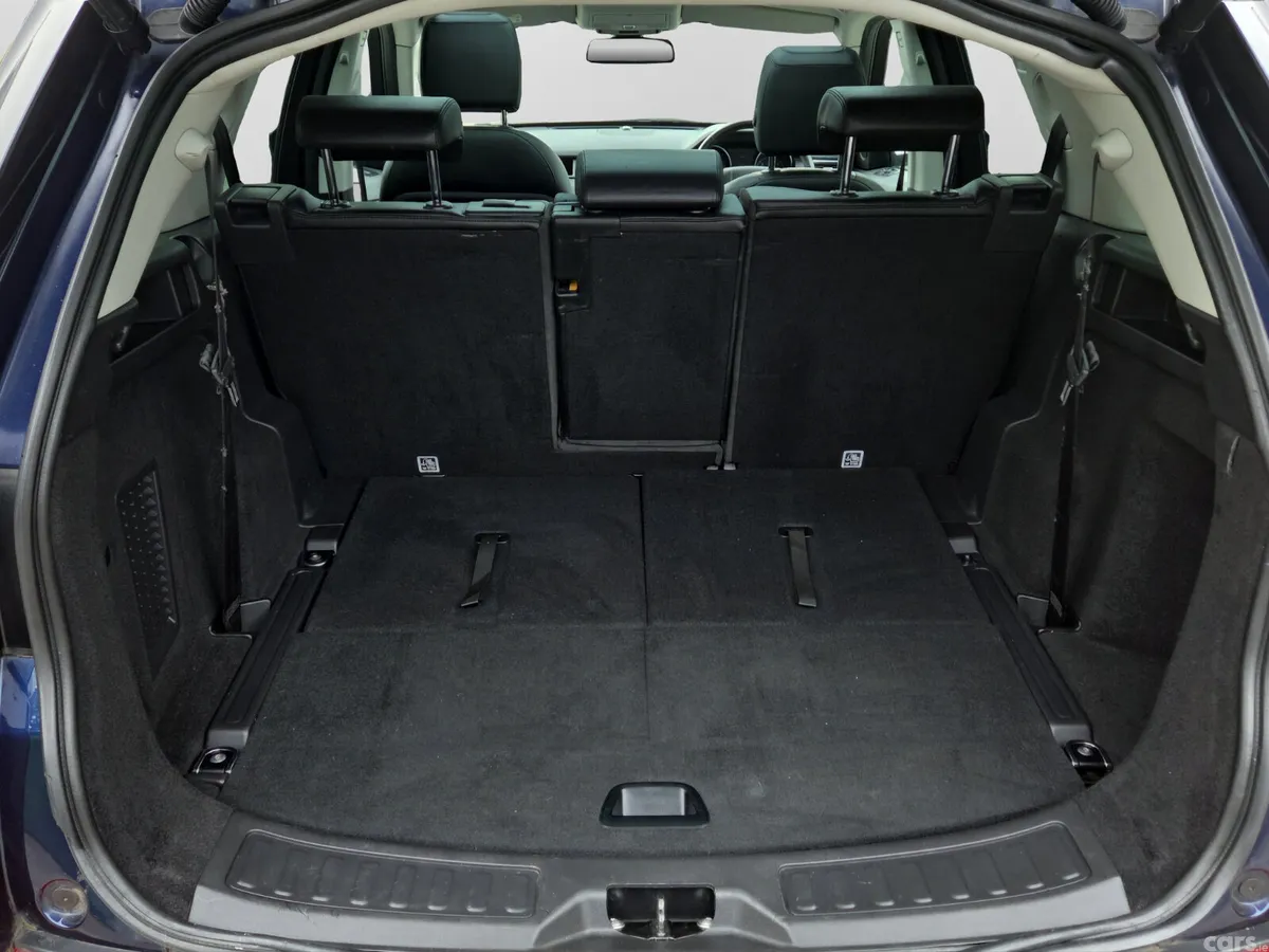 Land Rover Discovery Sport SUV, Diesel, 2017, Blue