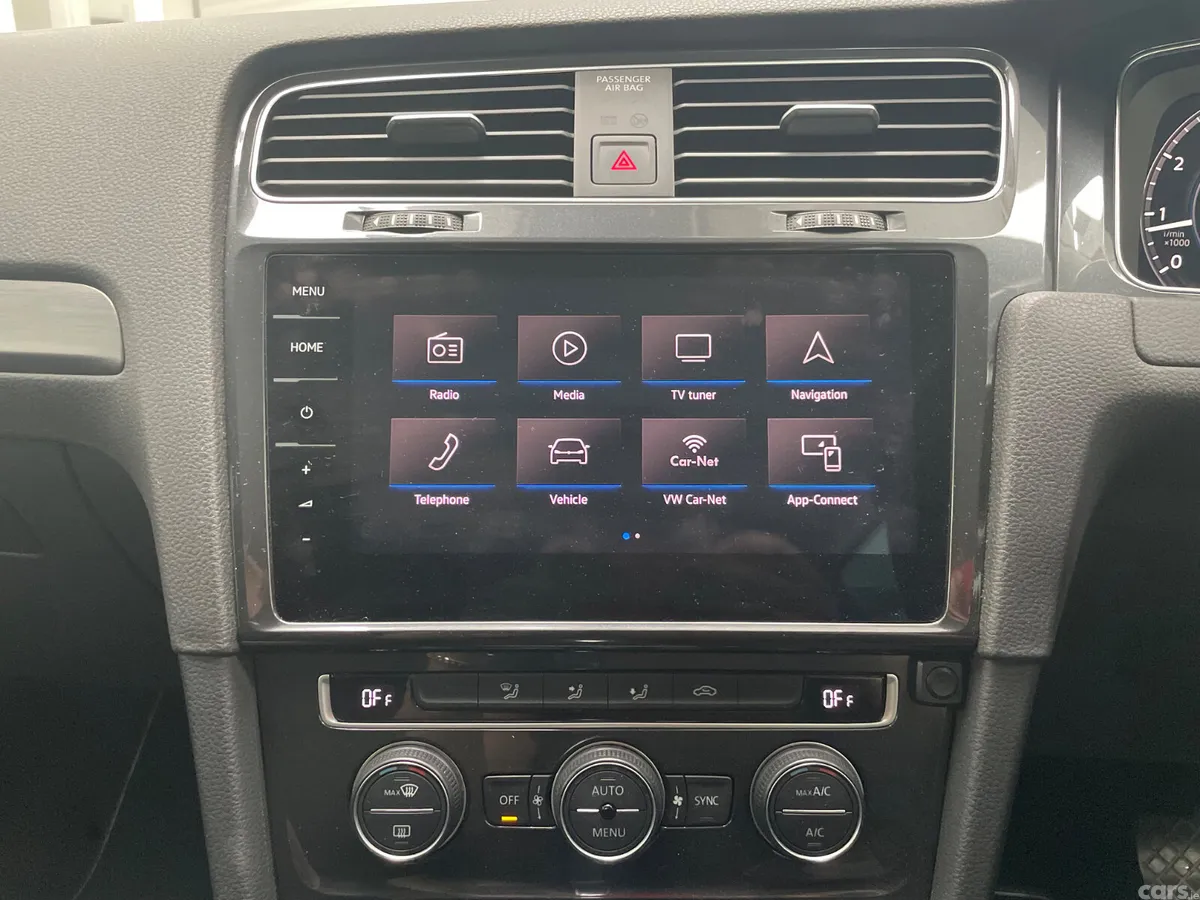 Volkswagen Golf Hatchback, Petrol, 2019, Red