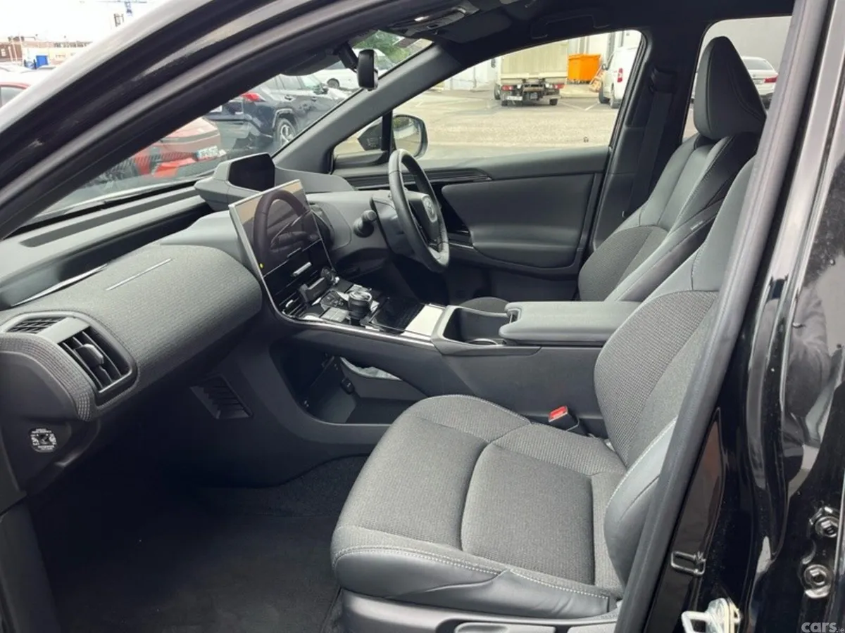 Toyota bZ4X Estate, Electric, 2023, Black