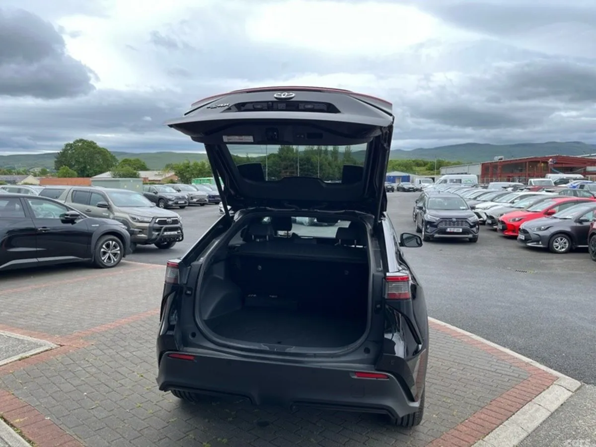 Toyota bZ4X Estate, Electric, 2023, Black