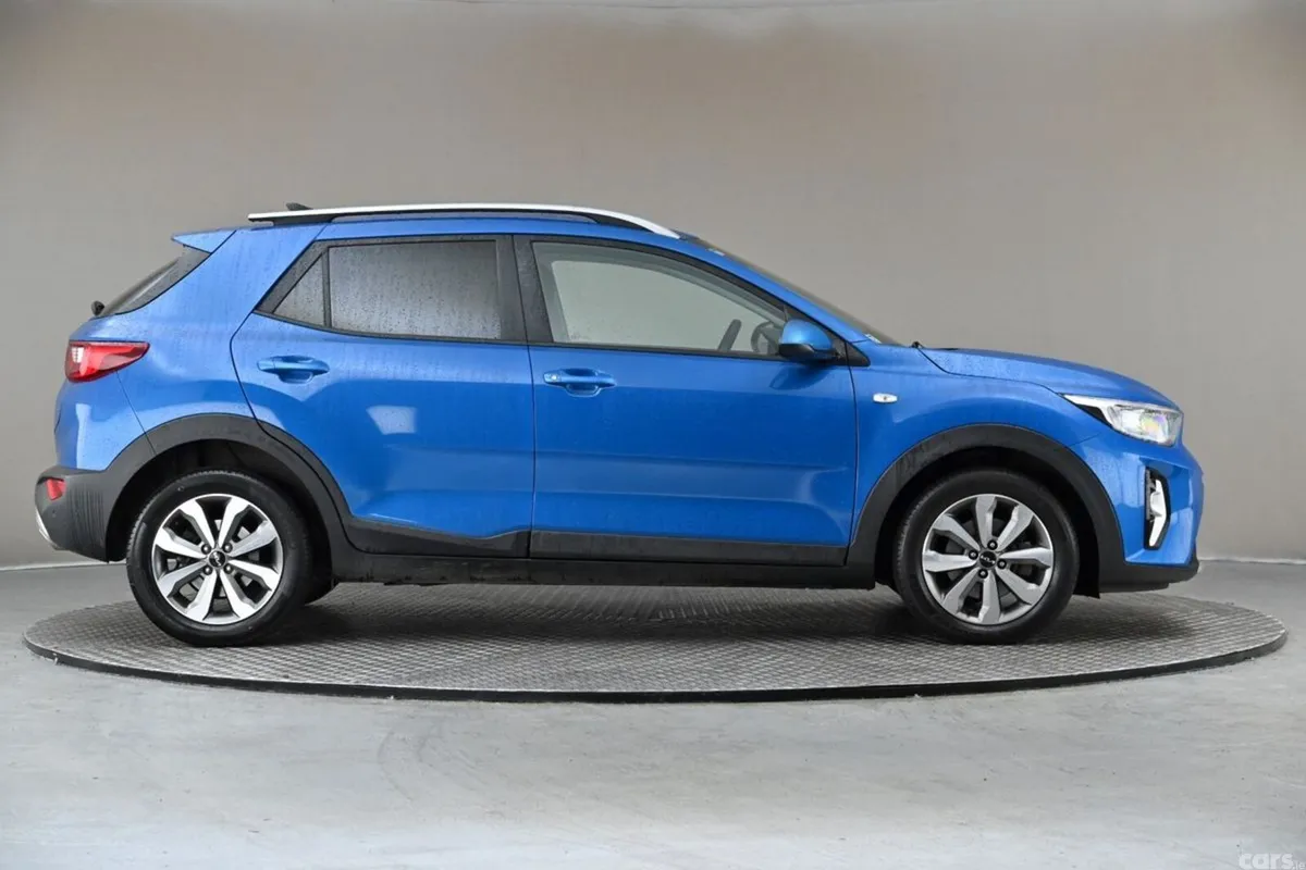 Kia Stonic SUV, Petrol, 2025, Blue