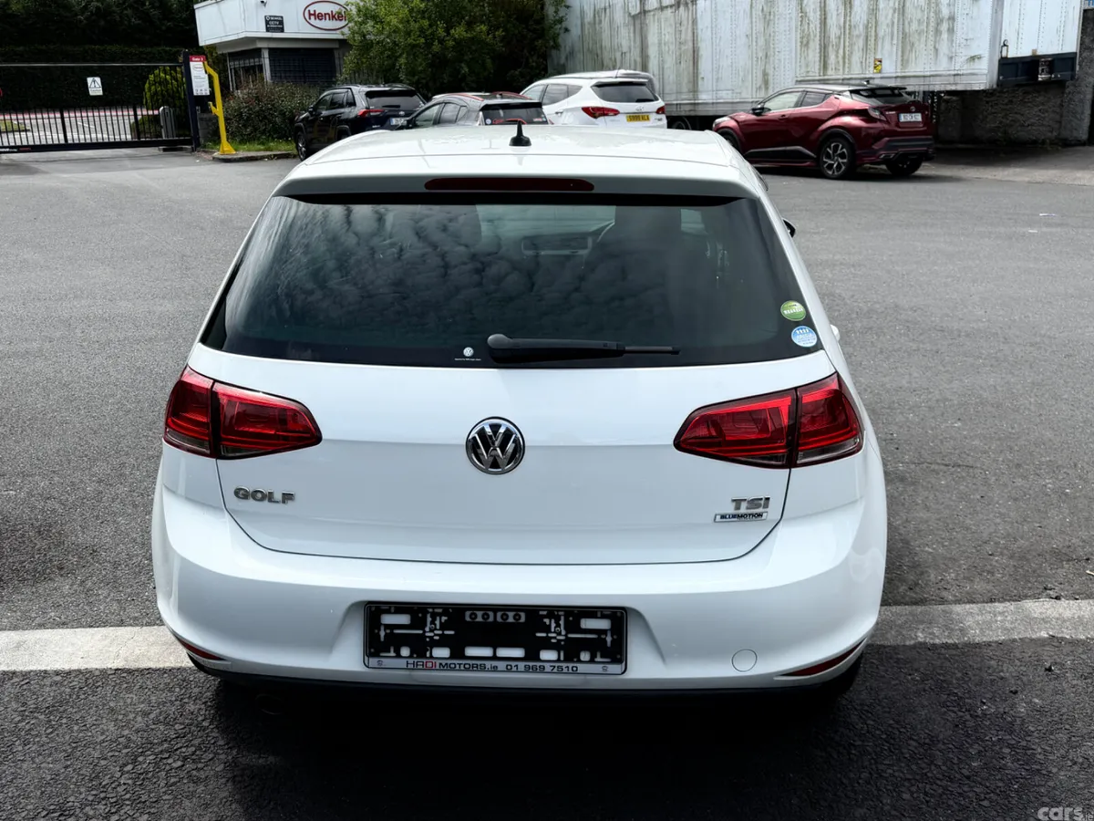 Volkswagen Golf Hatchback, Petrol, 2016, White