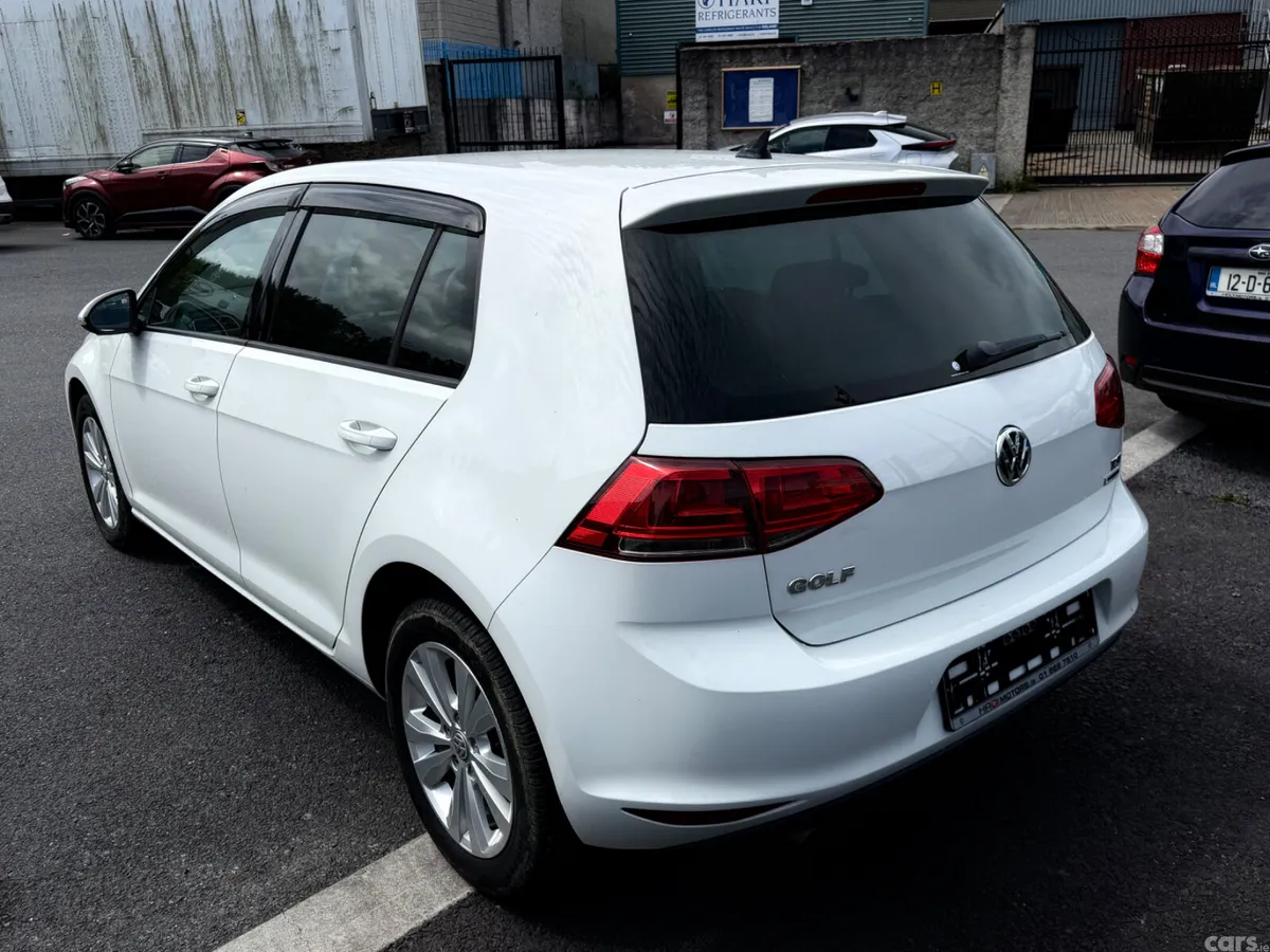 Volkswagen Golf Hatchback, Petrol, 2016, White
