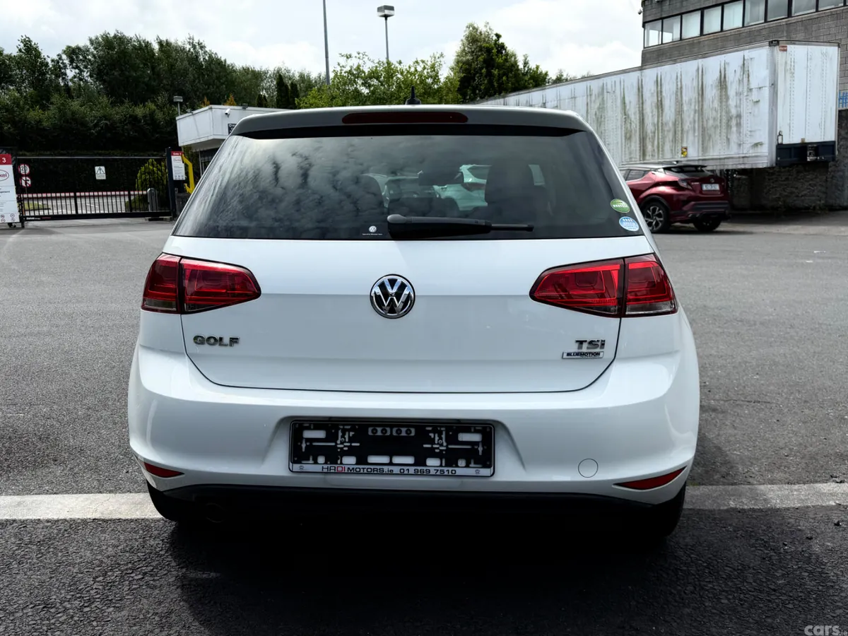 Volkswagen Golf Hatchback, Petrol, 2016, White