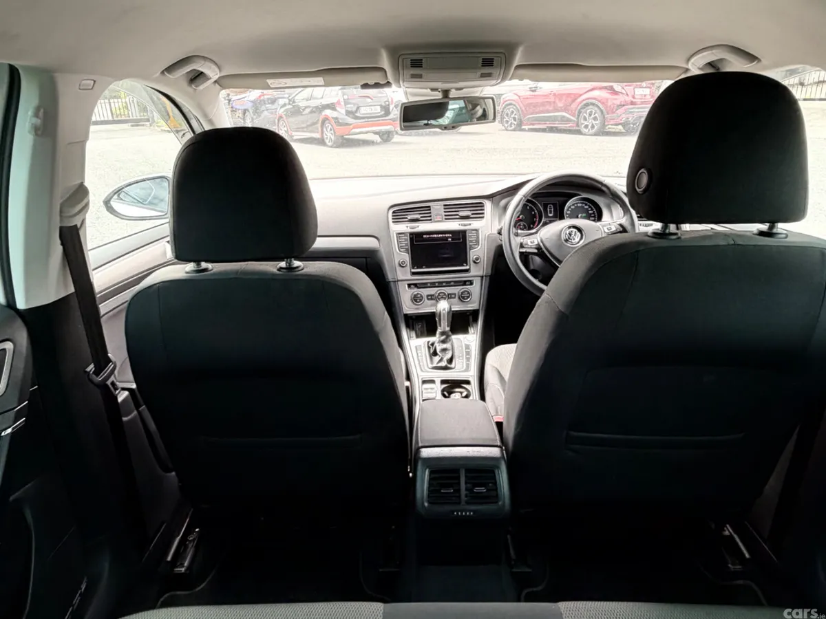 Volkswagen Golf Hatchback, Petrol, 2016, White