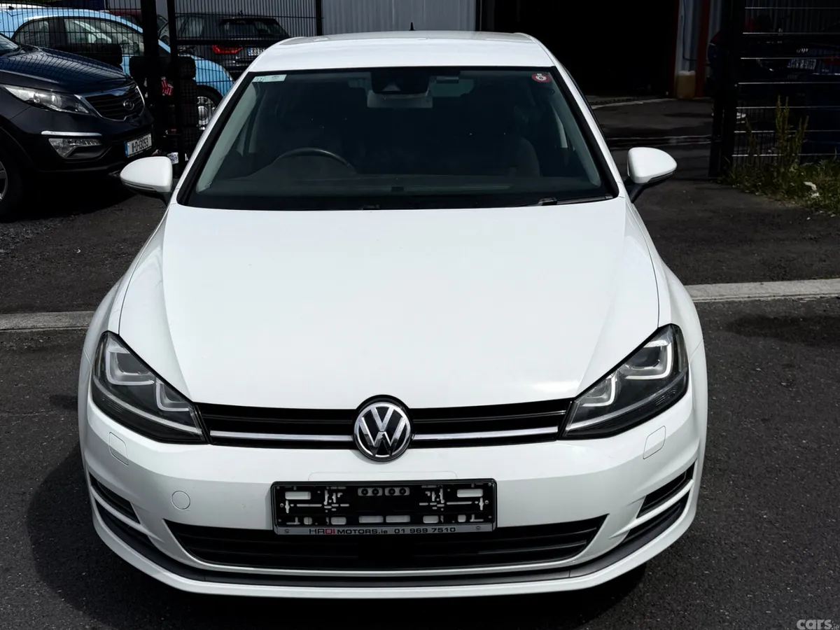 Volkswagen Golf Hatchback, Petrol, 2016, White