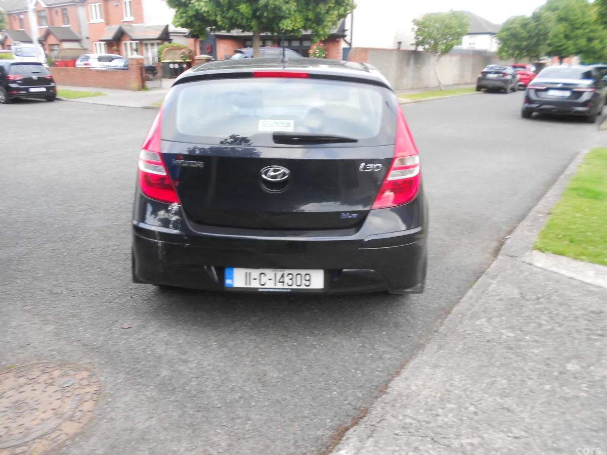 Hyundai i30 Hatchback, Diesel, 2011, Black