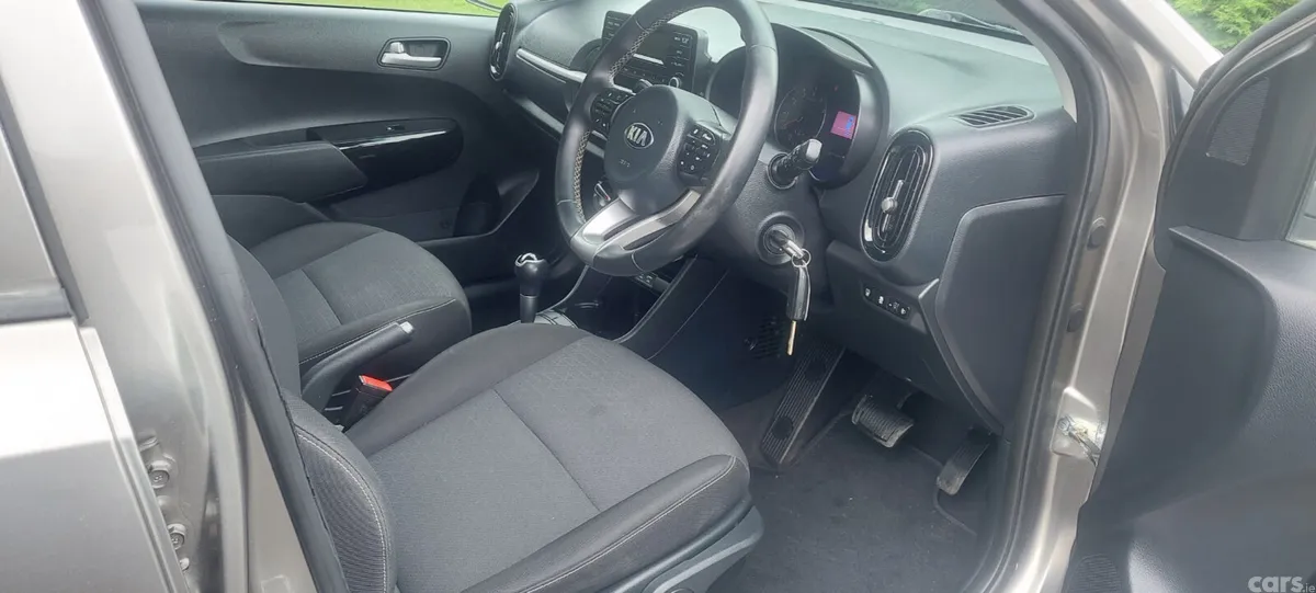 Kia Picanto Hatchback, Petrol, 2017, Grey