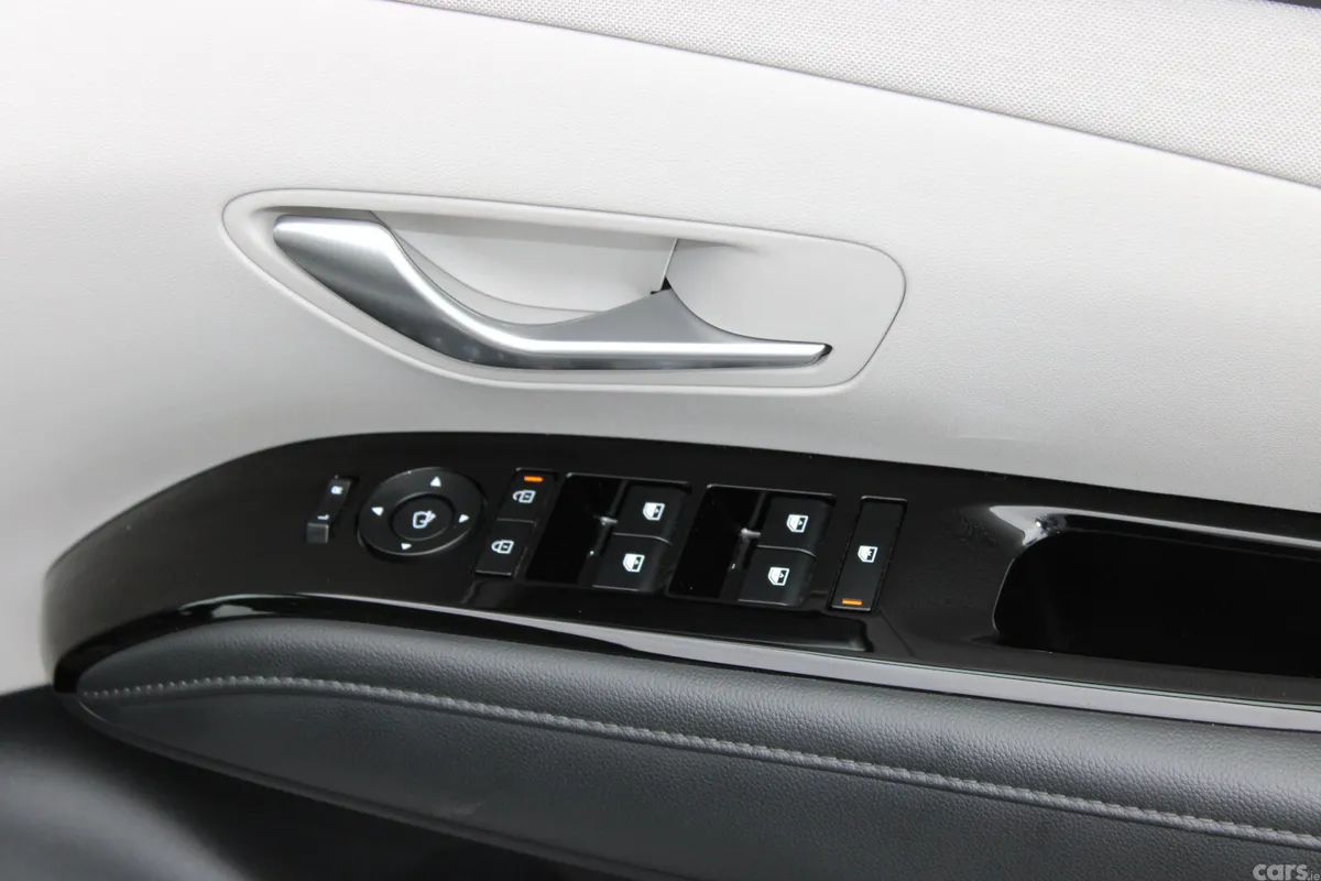 Hyundai Tucson SUV, Petrol Plug-in Hybrid, 2026, Blue