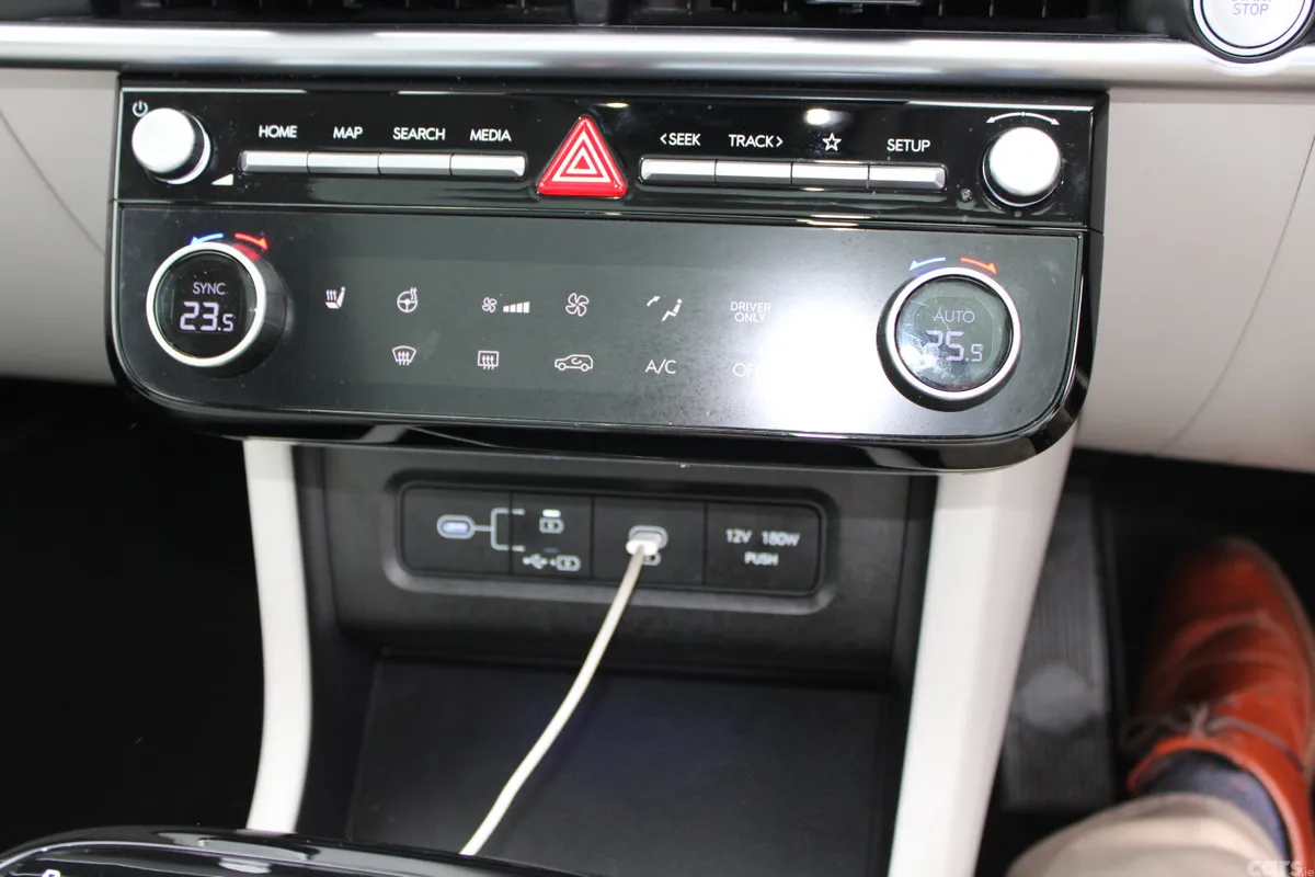 Hyundai Tucson SUV, Petrol Plug-in Hybrid, 2026, Blue