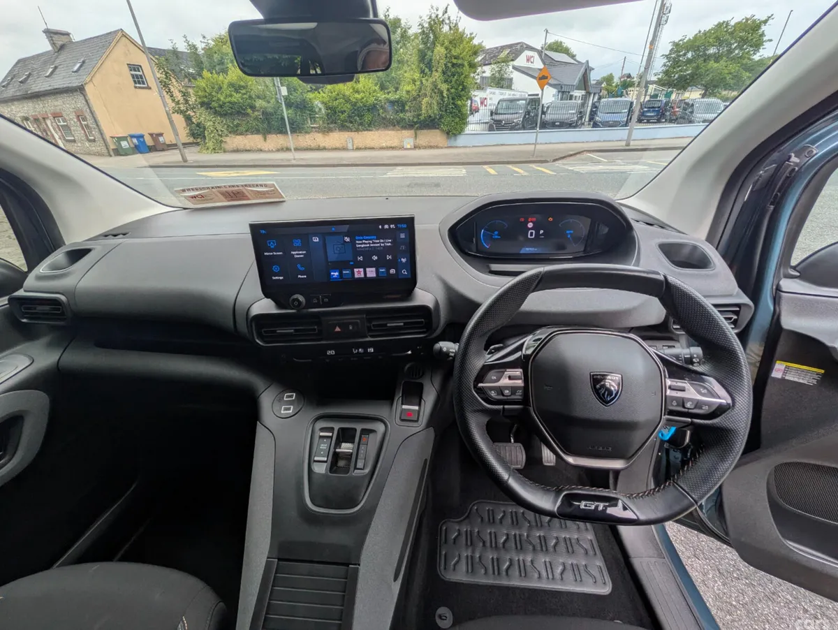 Peugeot Rifter MPV, Diesel, 2024, Blue