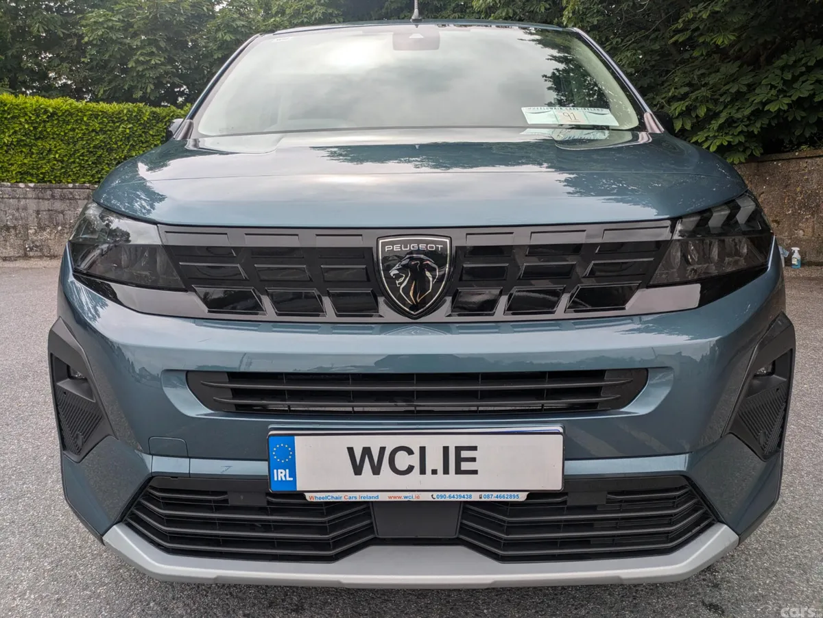 Peugeot Rifter MPV, Diesel, 2024, Blue