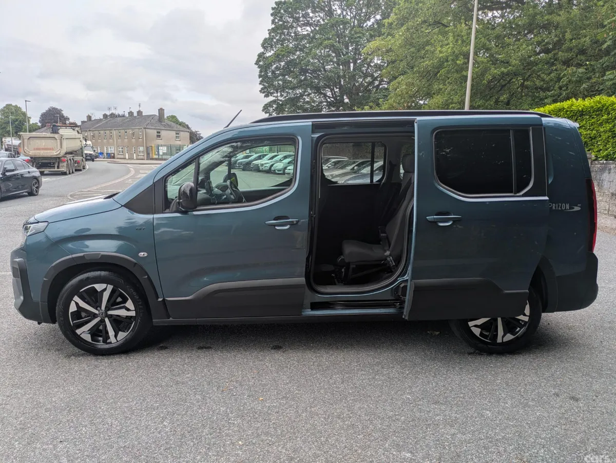 Peugeot Rifter MPV, Diesel, 2024, Blue