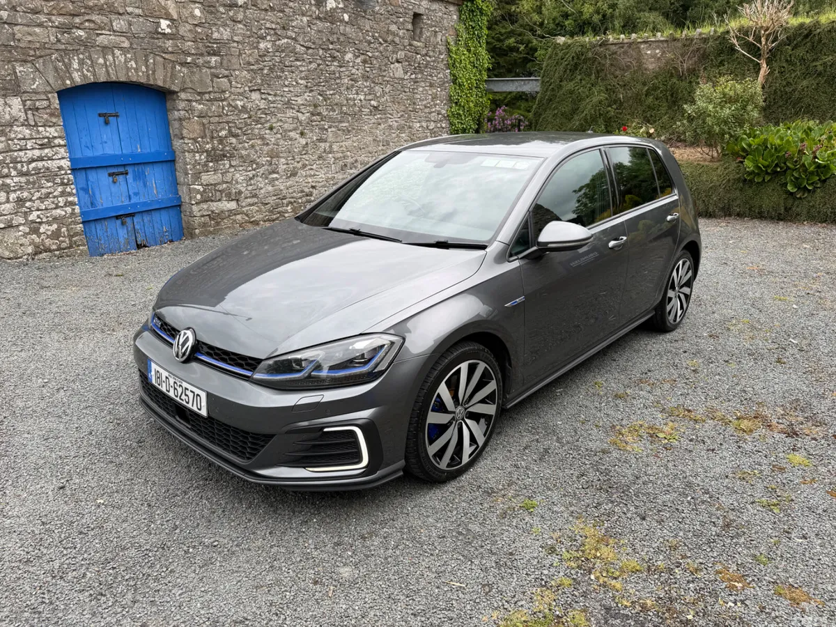 Volkswagen Golf Hatchback, Petrol Plug-in Hybrid, 2018, Grey