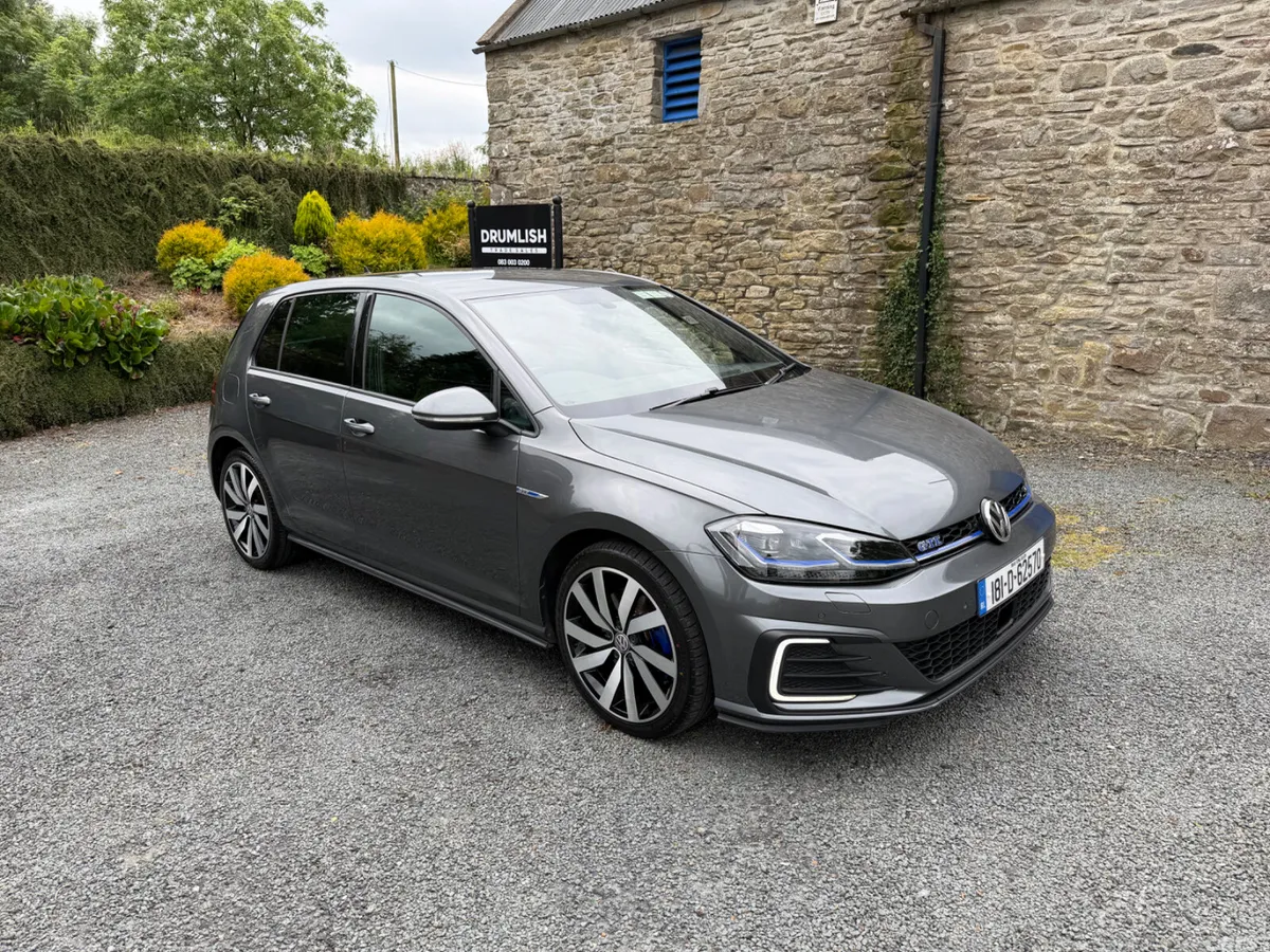 Volkswagen Golf Hatchback, Petrol Plug-in Hybrid, 2018, Grey