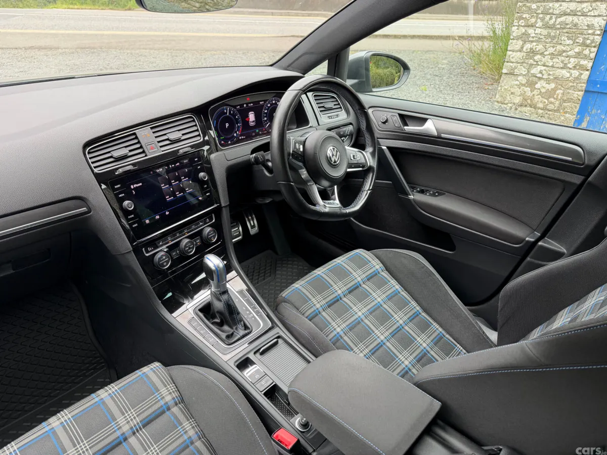 Volkswagen Golf Hatchback, Petrol Plug-in Hybrid, 2018, Grey