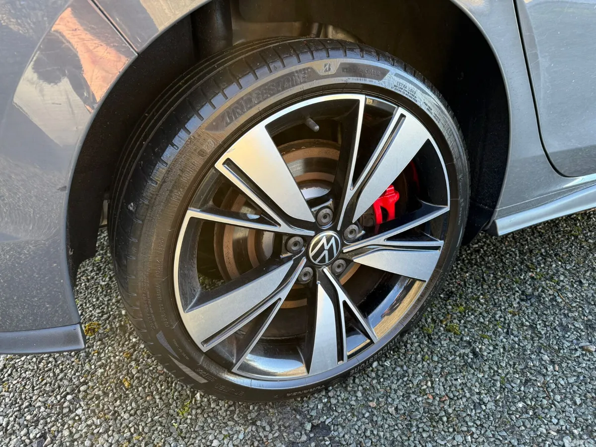 Volkswagen Golf Hatchback, Petrol Plug-in Hybrid, 2022, Grey