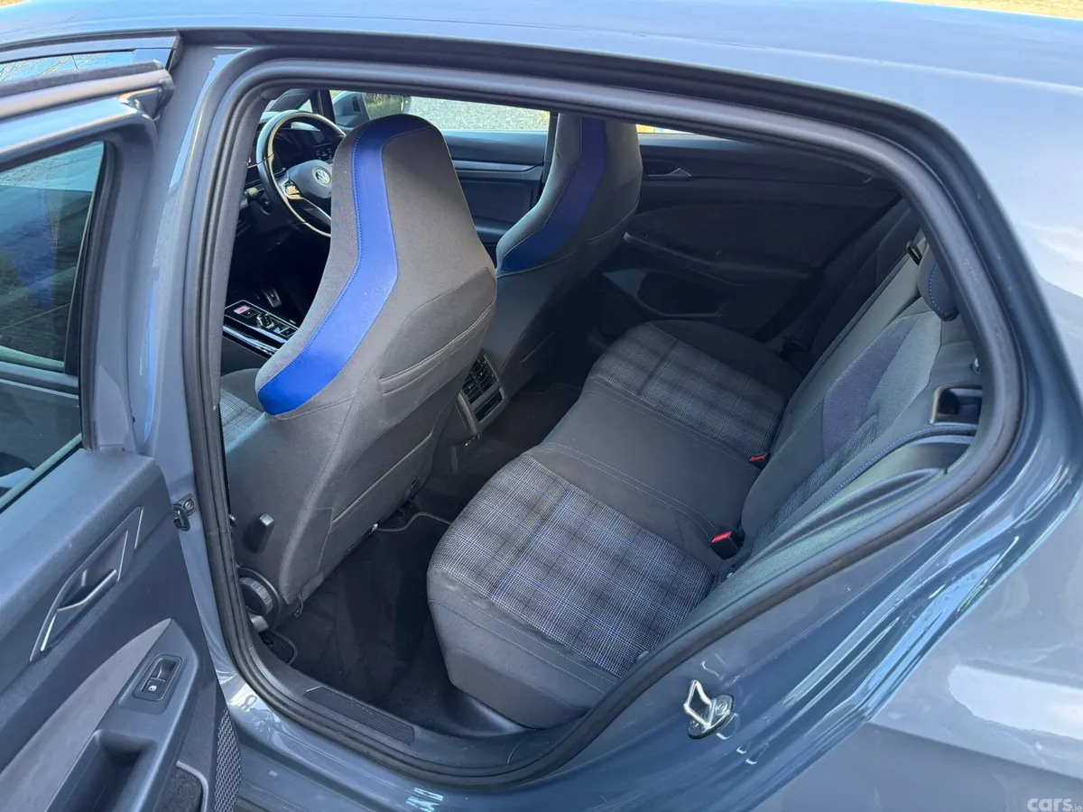 Volkswagen Golf Hatchback, Petrol Plug-in Hybrid, 2022, Grey