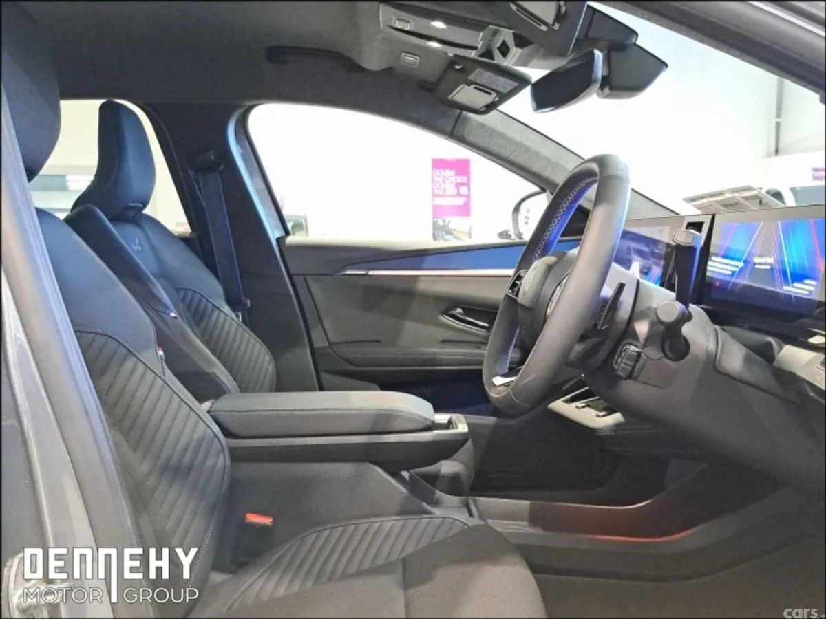 Renault Scenic MPV, Electric, 2026, Grey
