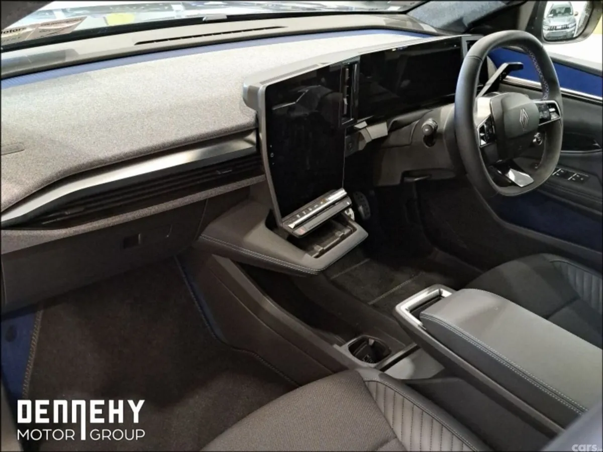 Renault Scenic MPV, Electric, 2026, Grey
