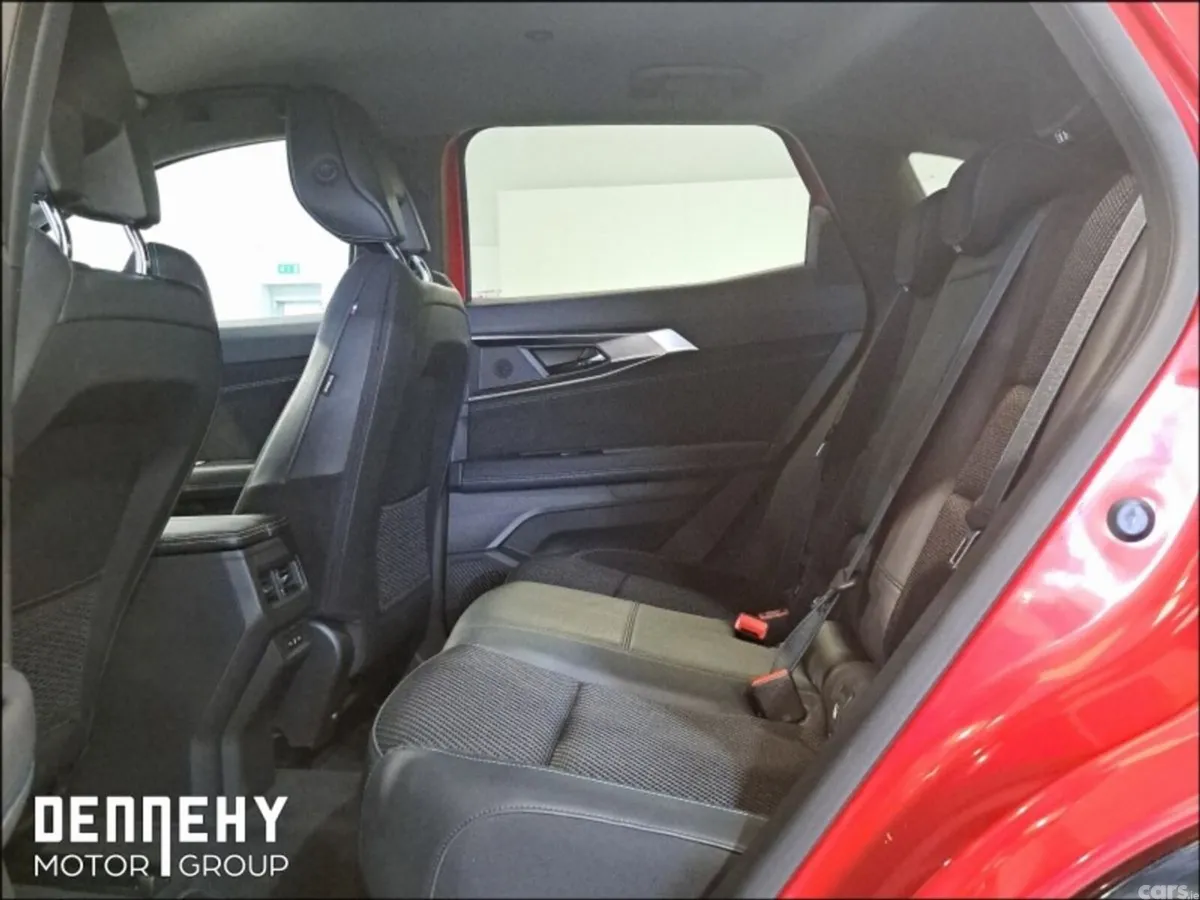 Renault Austral SUV, Petrol Hybrid, 2023, Red