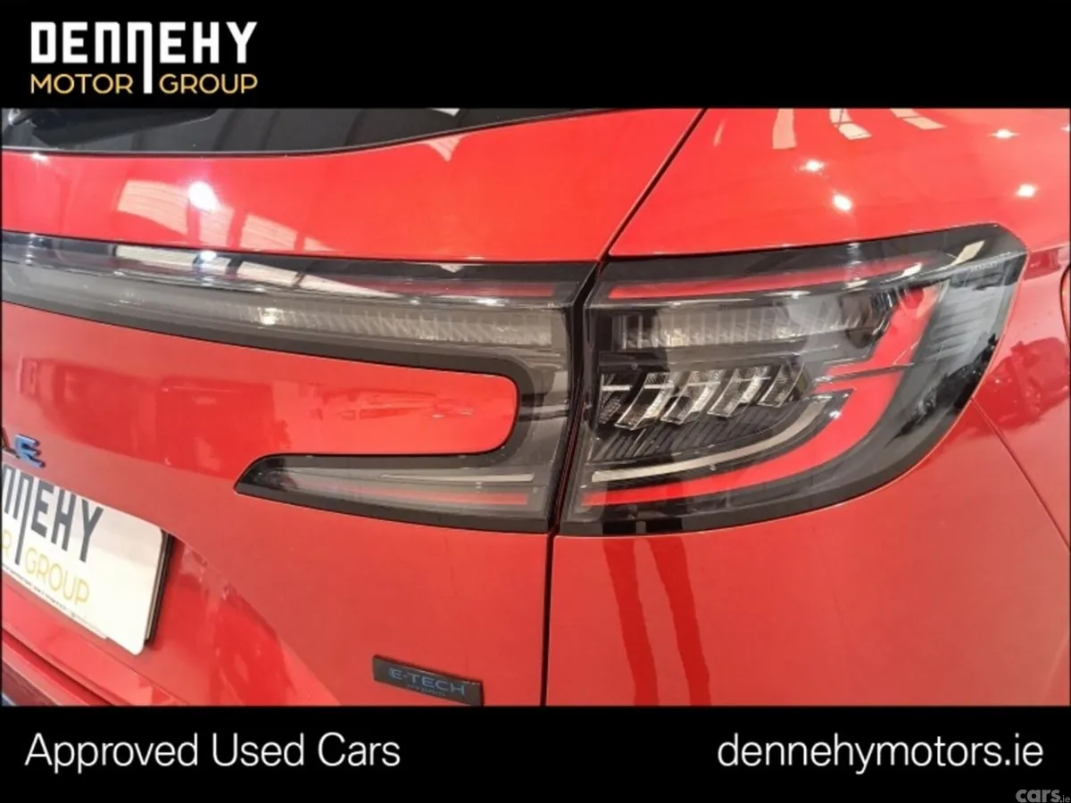 Renault Austral SUV, Petrol Hybrid, 2023, Red