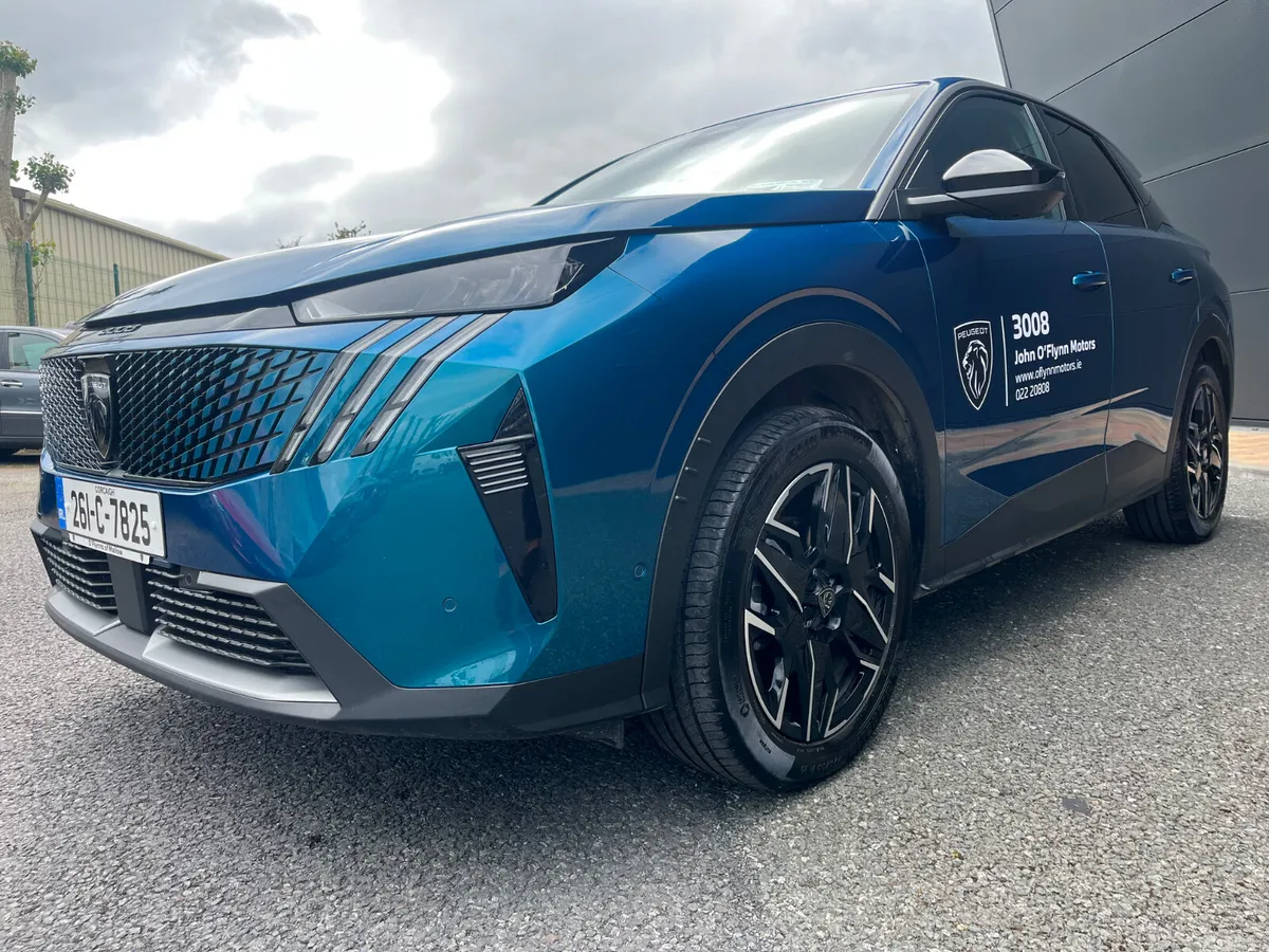 Peugeot 3008 MPV, Petrol Hybrid, 2026, Blue