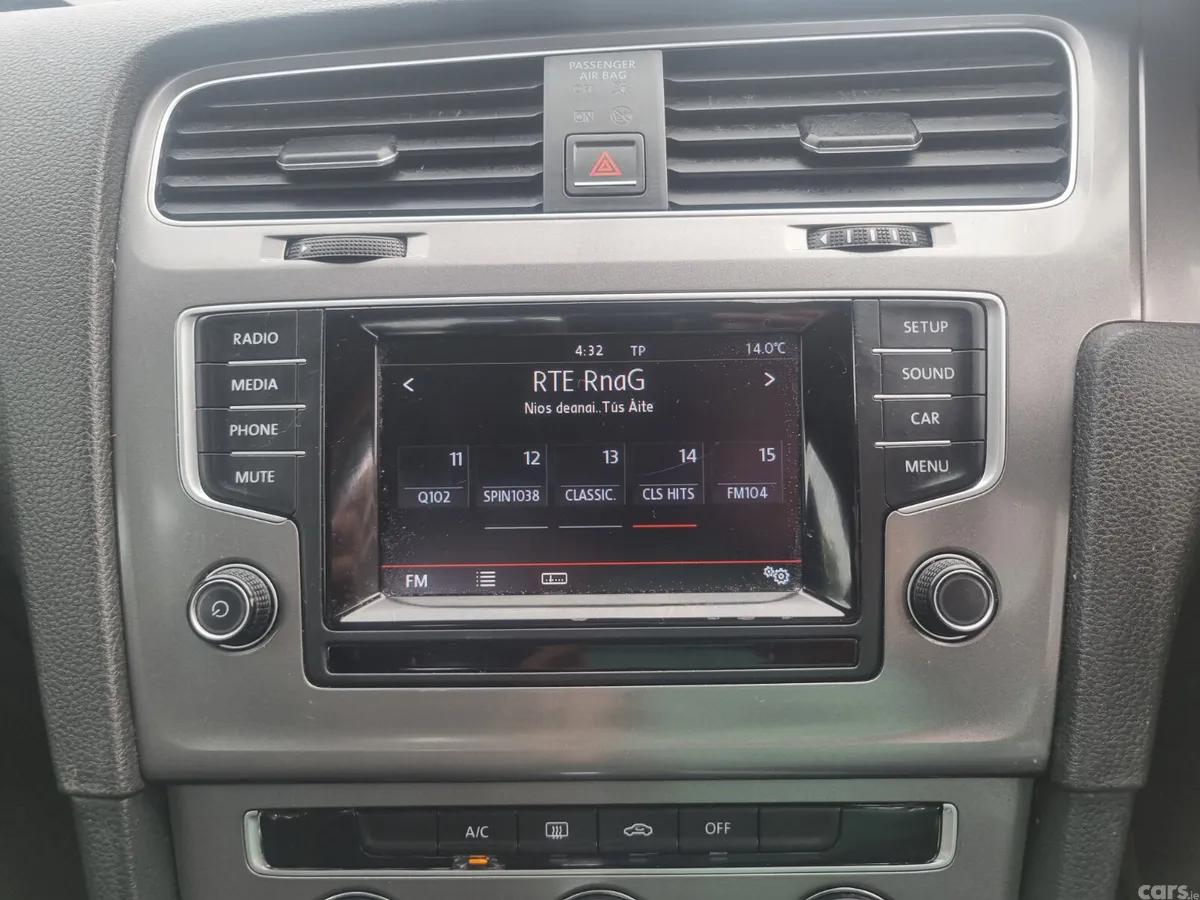 Volkswagen Golf Hatchback, Petrol, 2013, Black