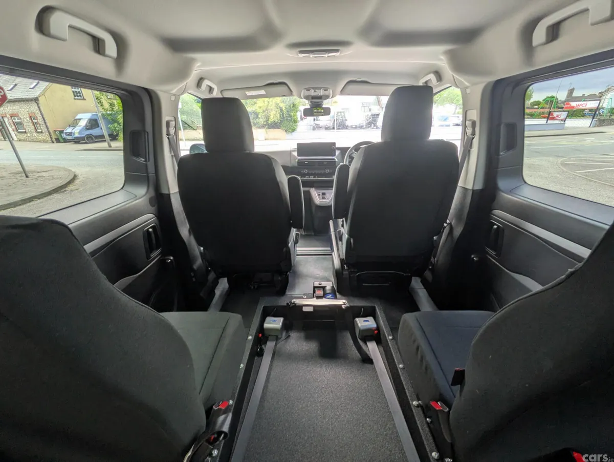 Citroen Spacetourer Van, Diesel, 2024, Grey