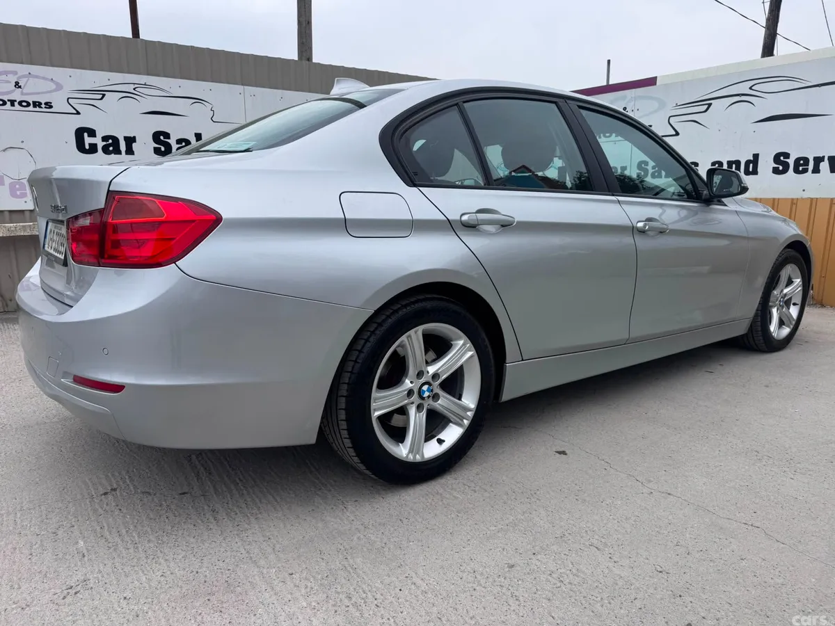 BMW 3-Series Saloon, Diesel, 2012, Silver