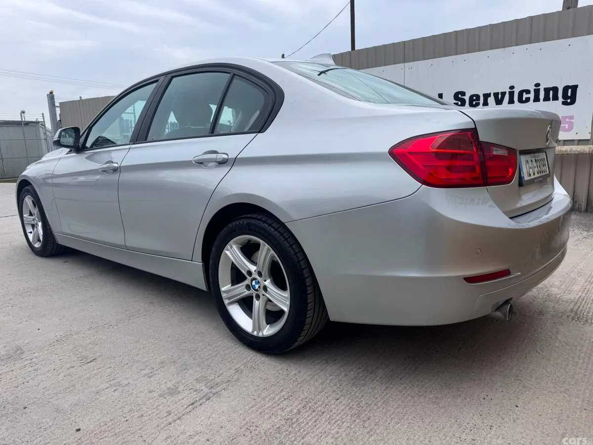 BMW 3-Series Saloon, Diesel, 2012, Silver