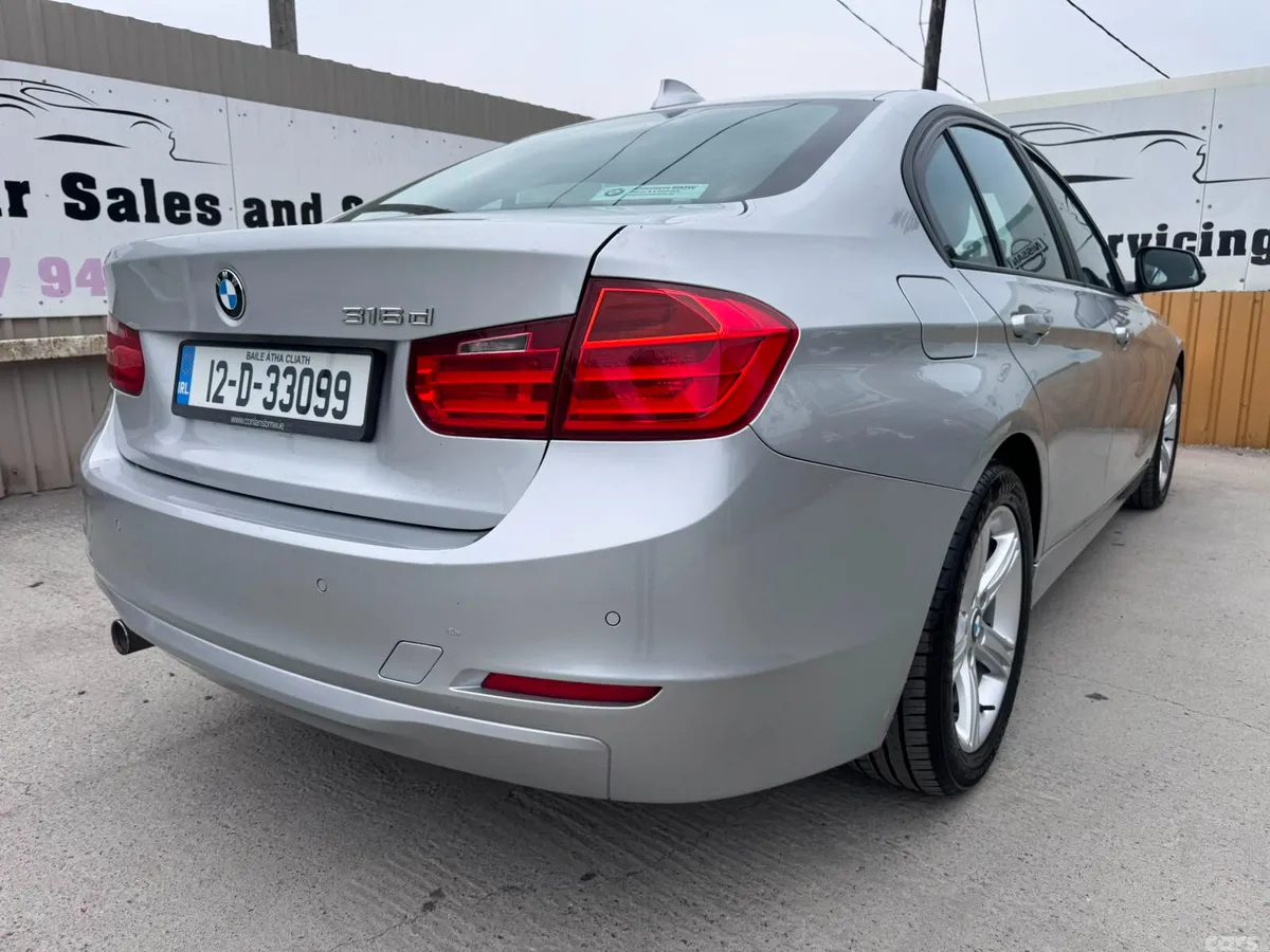 BMW 3-Series Saloon, Diesel, 2012, Silver