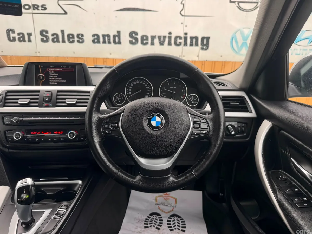 BMW 3-Series Saloon, Diesel, 2012, Silver
