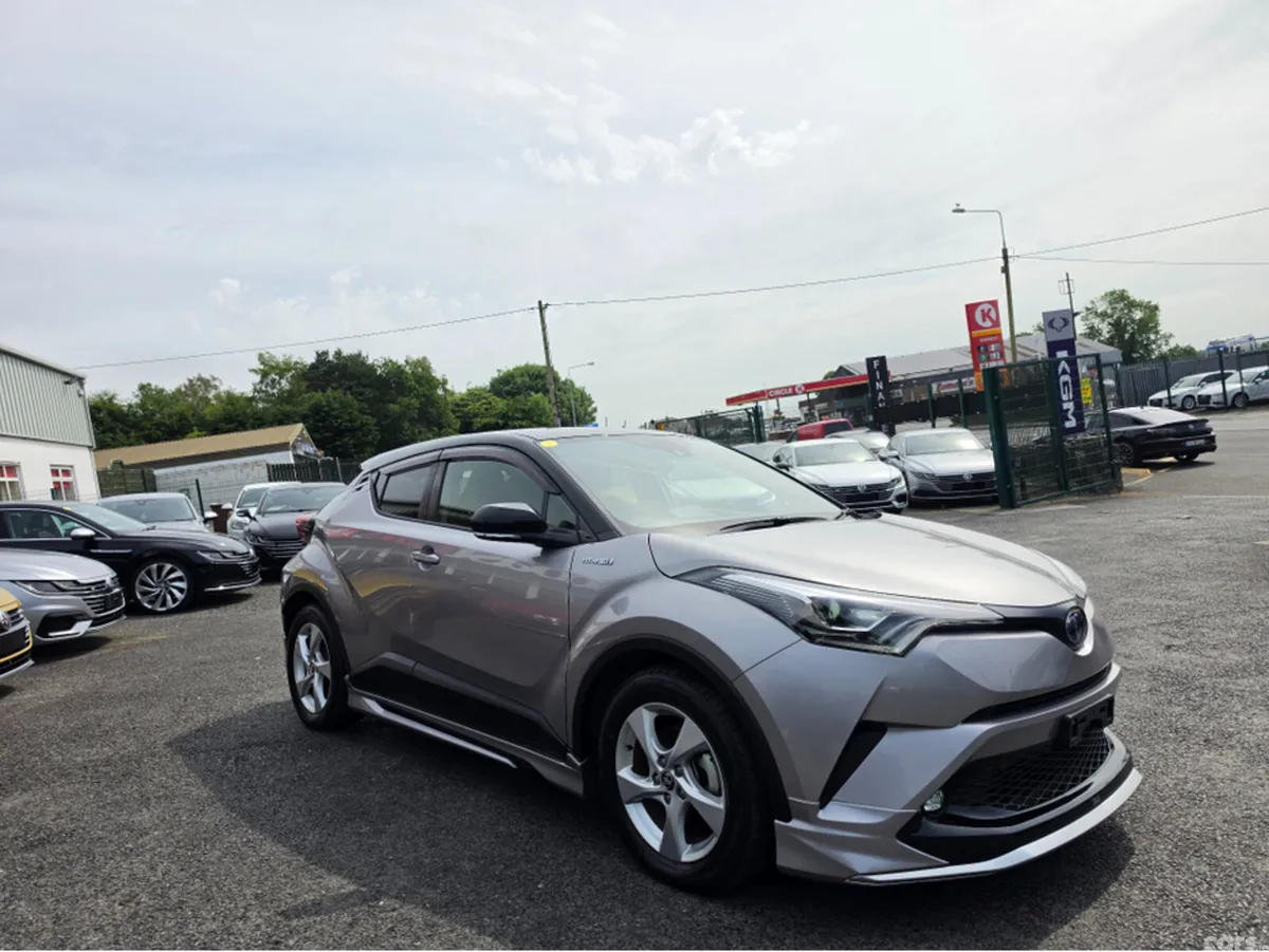 Toyota C-HR MPV, Petrol Hybrid, 2019, Silver