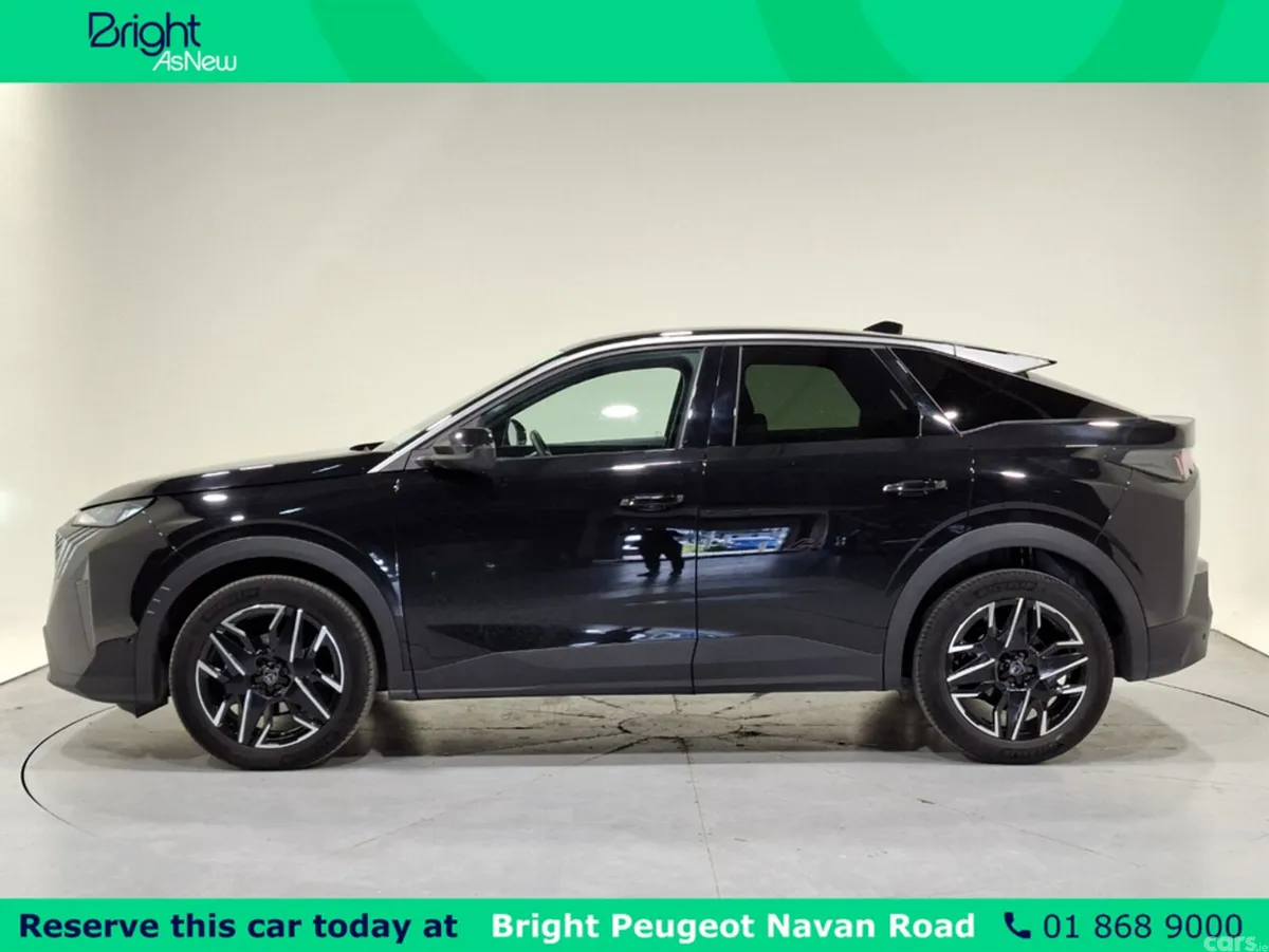 Peugeot 3008 MPV, Petrol, 2025, Black