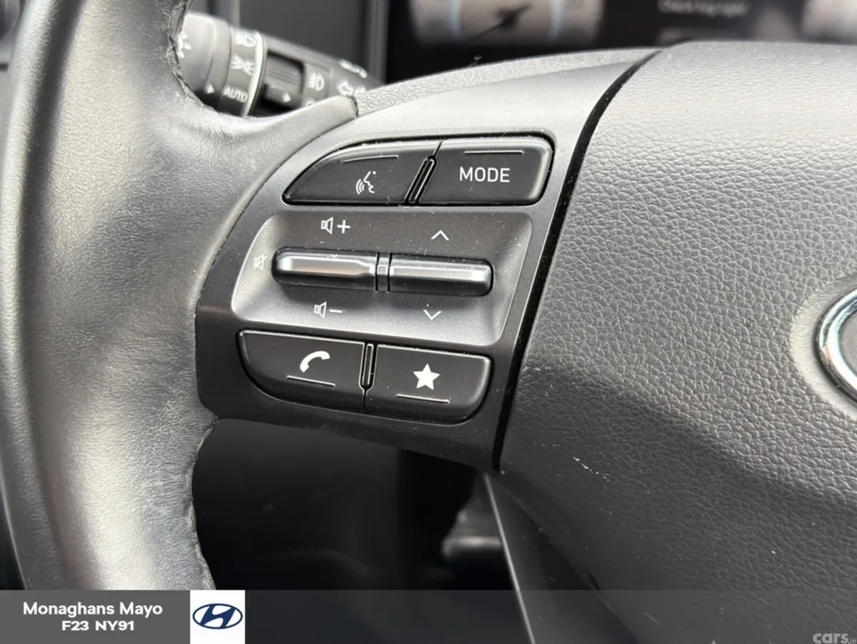 Hyundai KONA MPV, Petrol, 2023, Black