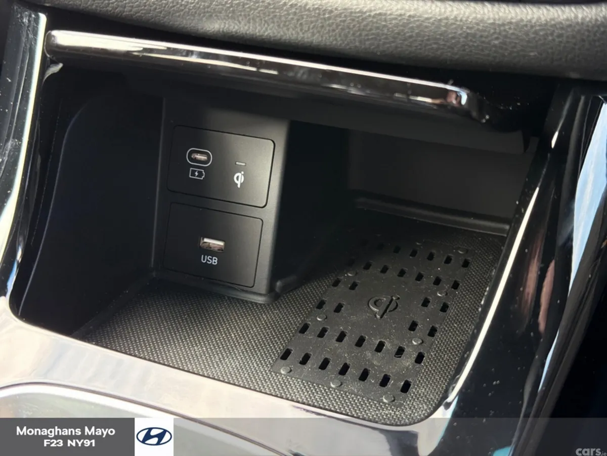 Hyundai i30 Hatchback, Petrol, 2026, Green