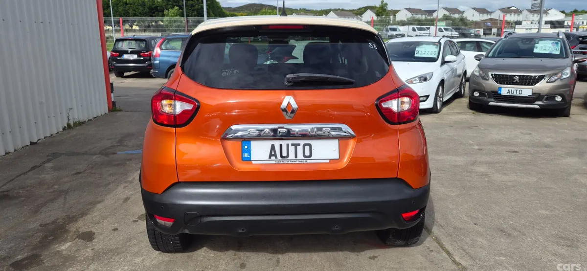 Renault Captur MPV, Petrol, 2015, Orange