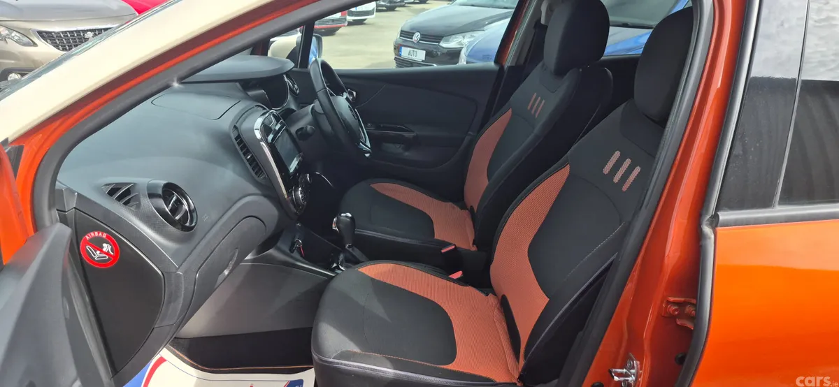 Renault Captur MPV, Petrol, 2015, Orange