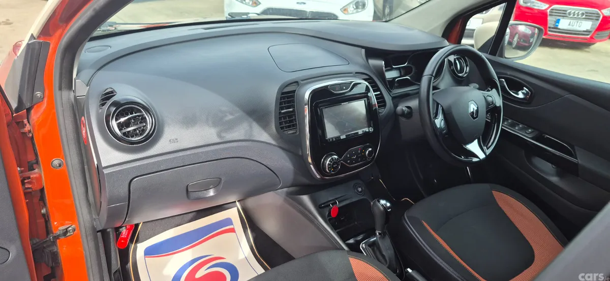 Renault Captur MPV, Petrol, 2015, Orange