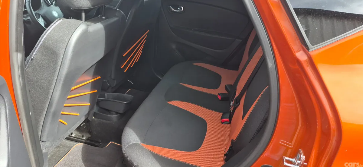 Renault Captur MPV, Petrol, 2015, Orange