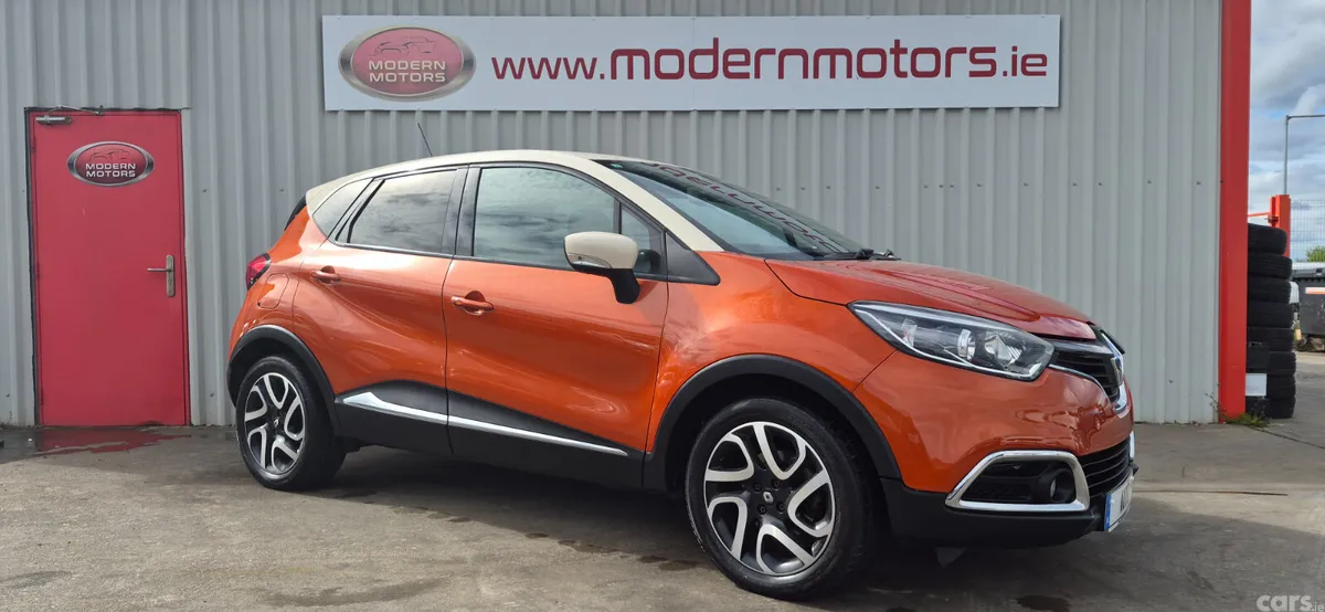 Renault Captur MPV, Petrol, 2015, Orange