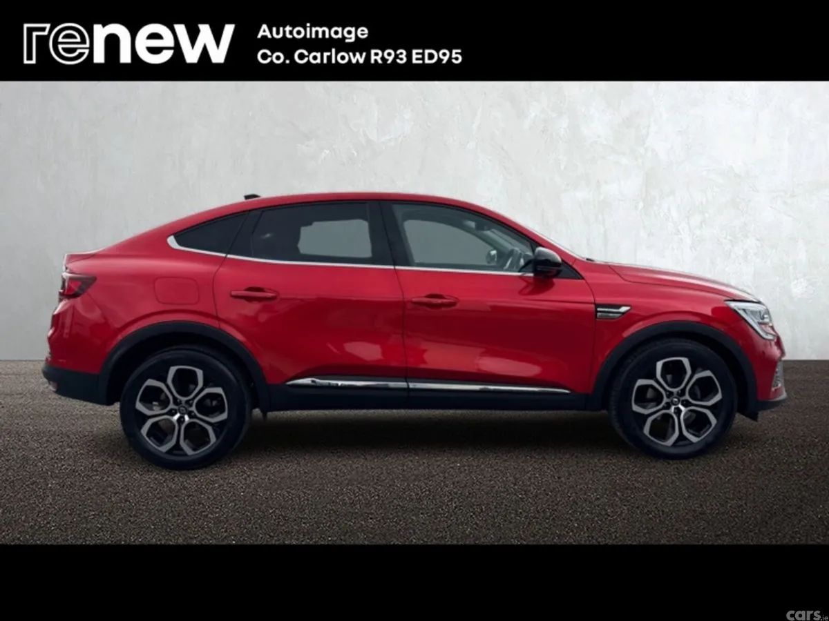 Renault Arkana Hatchback, Petrol, 2023, Red