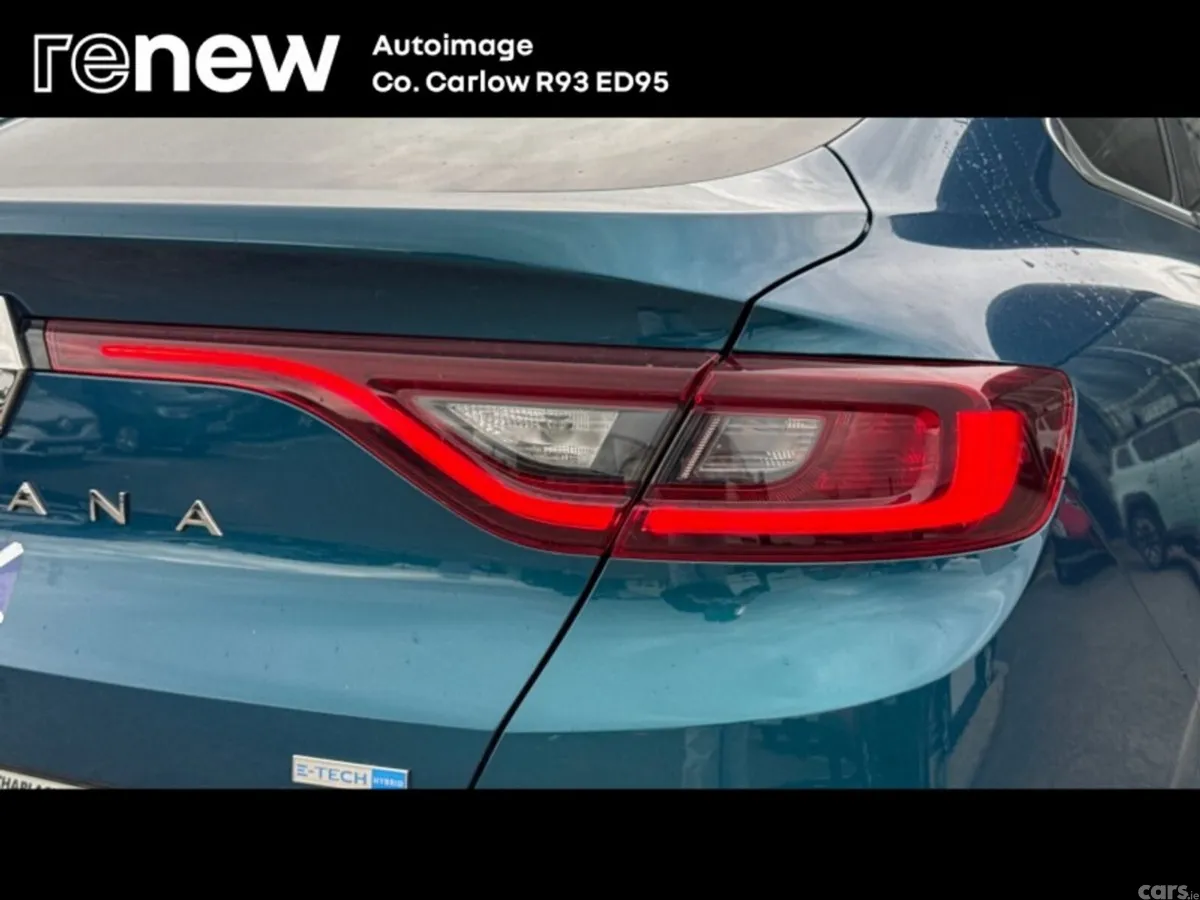 Renault Arkana Hatchback, Petrol, 2022, Blue