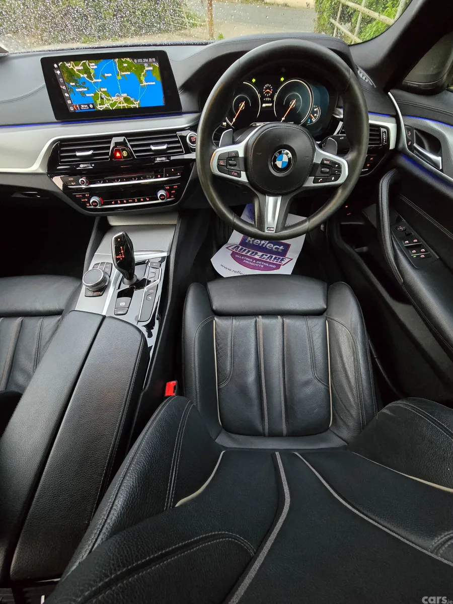 BMW 5-Series Saloon, Petrol Plug-in Hybrid, 2017, Blue